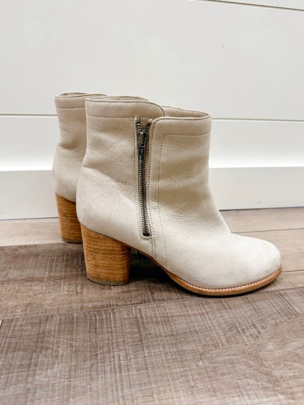 Frye Addie Double Zip Ivory Leather Ankle Boots